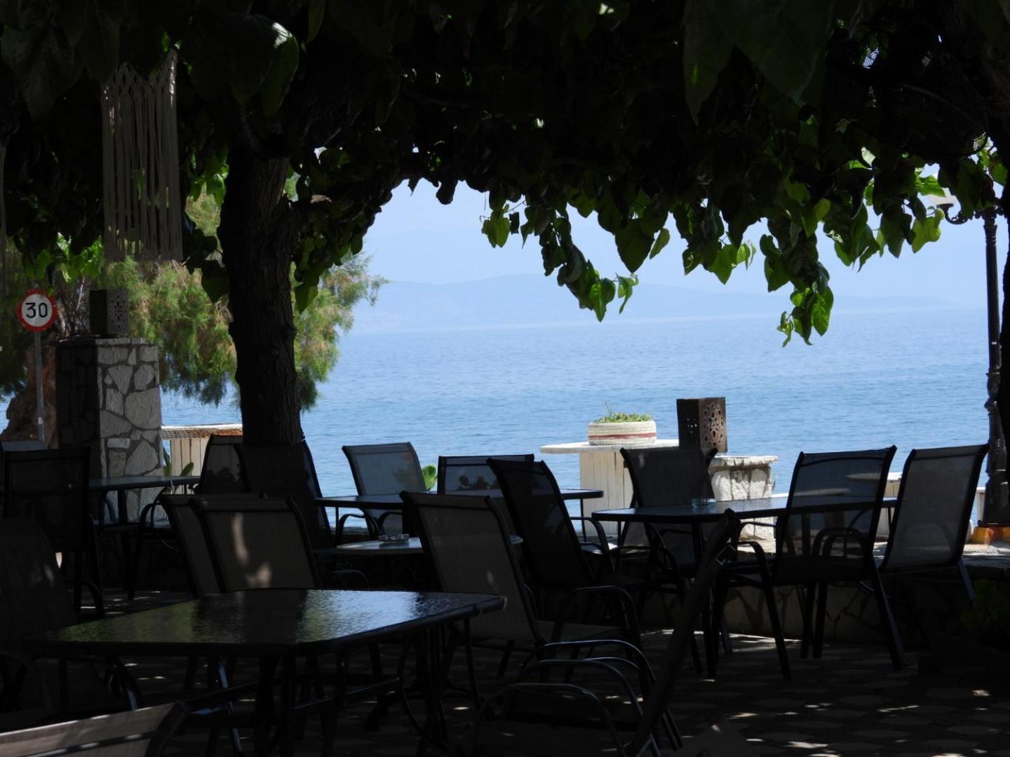 Panorama Hotel - Restaurant Diakopto Ngoại thất bức ảnh
