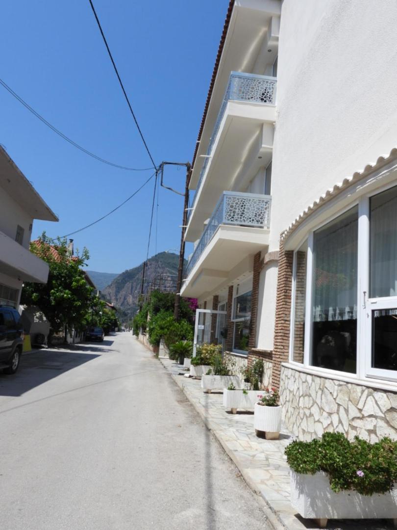 Panorama Hotel - Restaurant Diakopto Ngoại thất bức ảnh